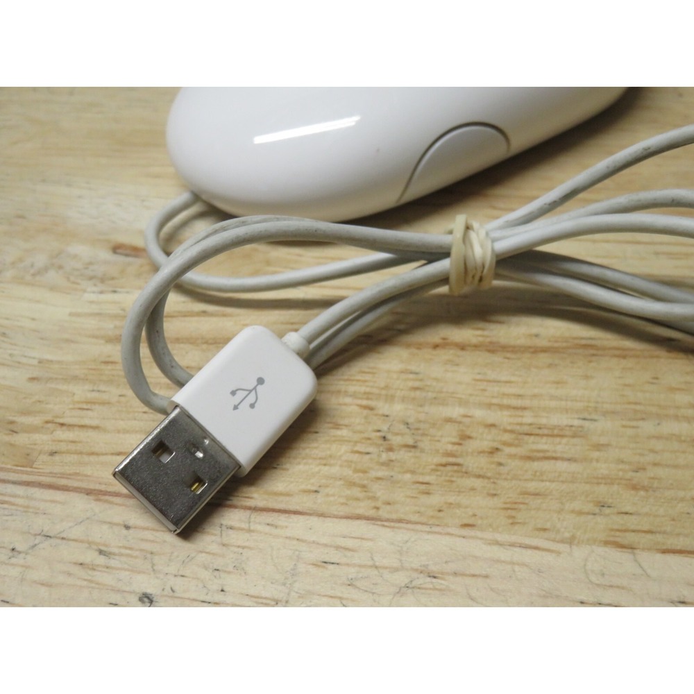 Apple USB Wired Optical Mouse Model No A1152 Works Perfectly MAC USB MOUSE - Picture 4 of 9